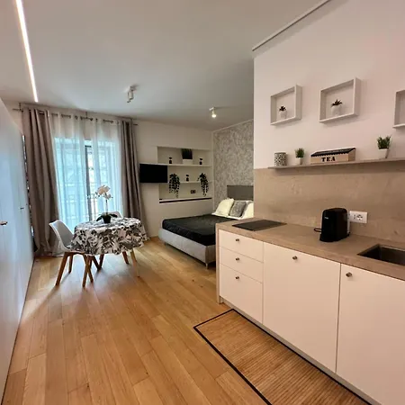 Palazzo Metropolis بيت ضيافة باري