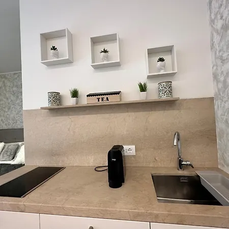 Palazzo Metropolis 4*