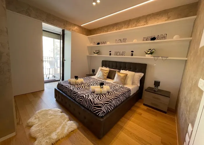 Palazzo Metropolis بيت ضيافة 4*
