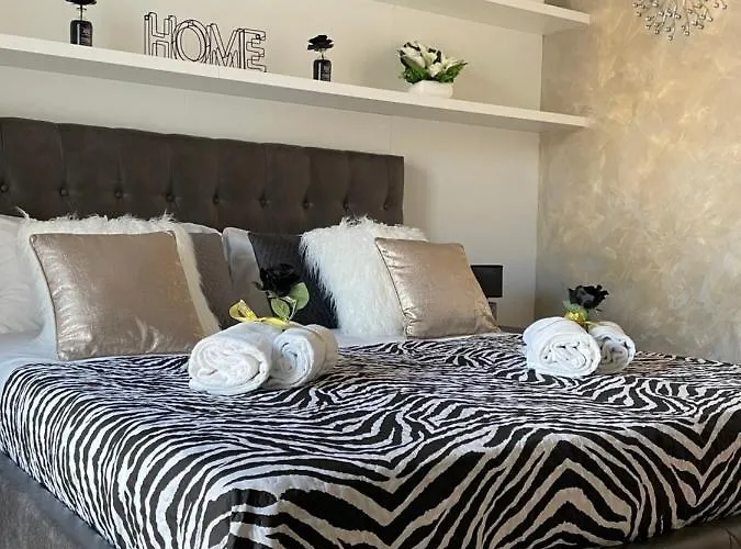 بيت ضيافة Palazzo Metropolis