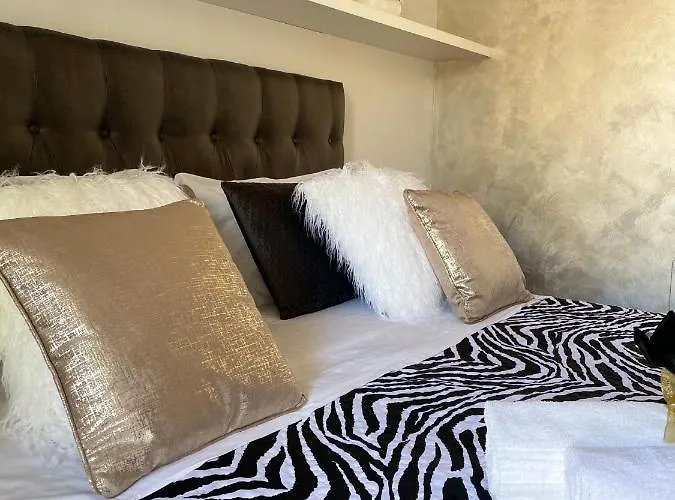 بيت ضيافة Palazzo Metropolis 4*